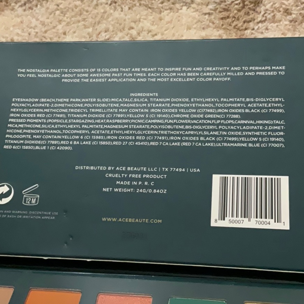 Ace Beaute Nostalgia palette - Picture 5 of 5